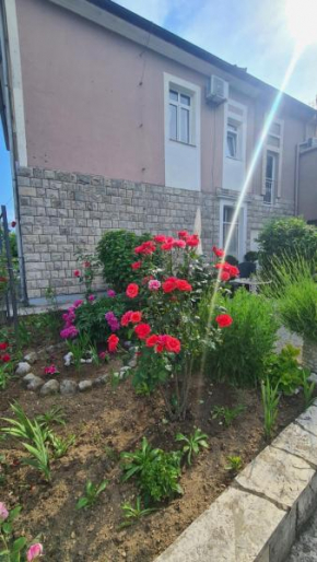 Cozy Piljurović Apartments